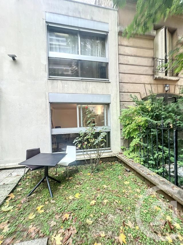 Appartement F1 à vendre - 1 pièce - 20.0 m2 - PARIS - 75017 - ILE-DE-FRANCE - Century 21 Magenta La Fayette